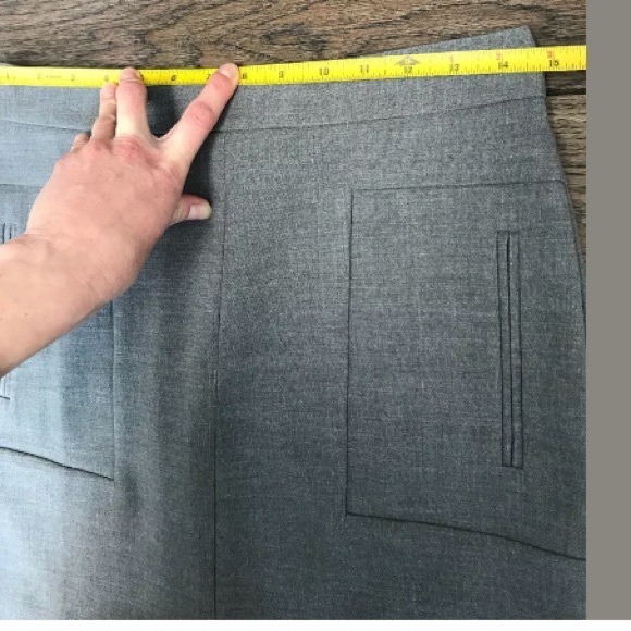 LOFT Women’s Petite Stretch Mini Skirt 2P - Picture 8 of 8